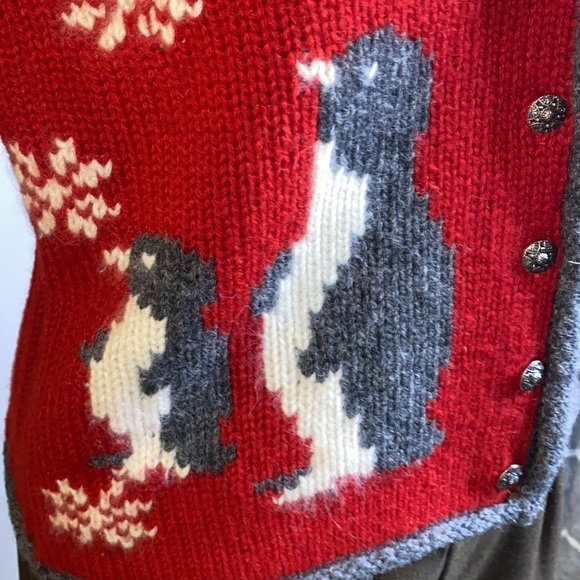 Kathy Gallagher Penguin Patterned Red Wool Knit Sweater Vest - Picture 3 of 7
